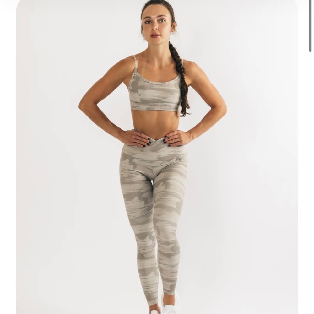 Alphalete Desert Canvas Camo Surface Limitless Bra and Surface Power Legging
